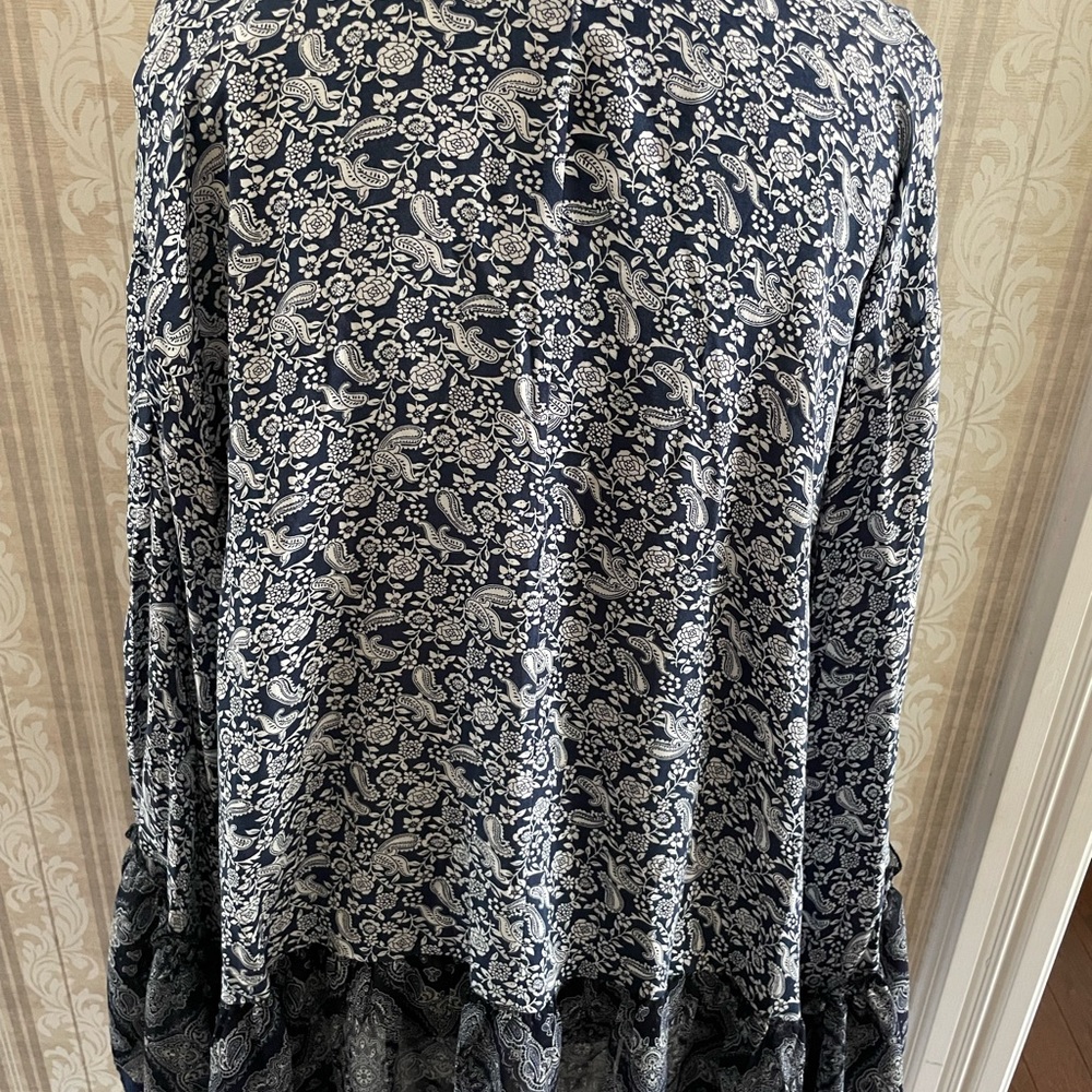 Cardigan - Picture 5 of 6